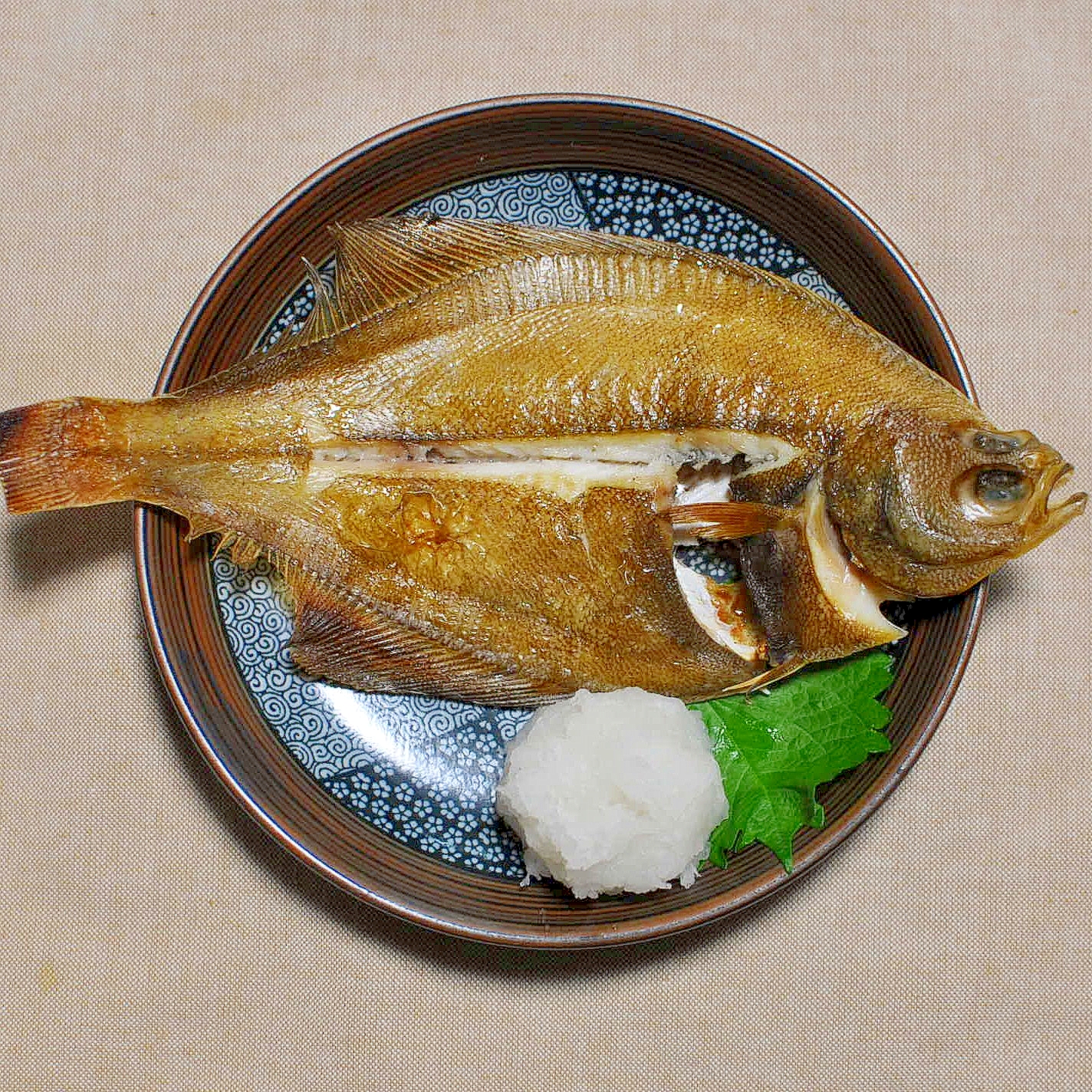 干しかれいの焼き方 魚焼きグリルでの焼き方 レシピ 作り方 By Taka5chan 楽天レシピ 干しかれいの焼き方 魚焼きグリルでの焼き方 レシピ 作り方 By Taka5chan 楽天レシピ