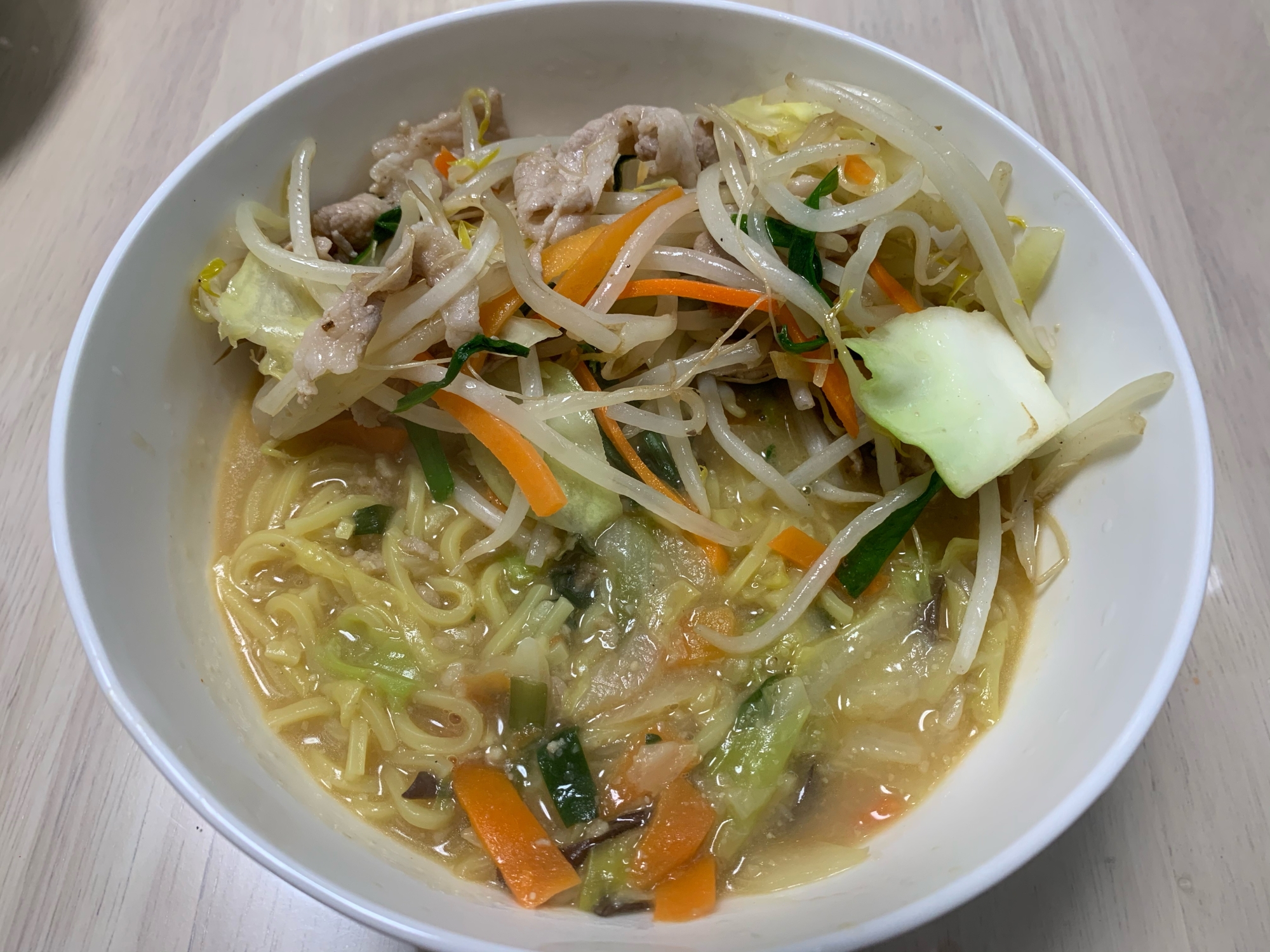 野菜たっぷり煮ラーメン