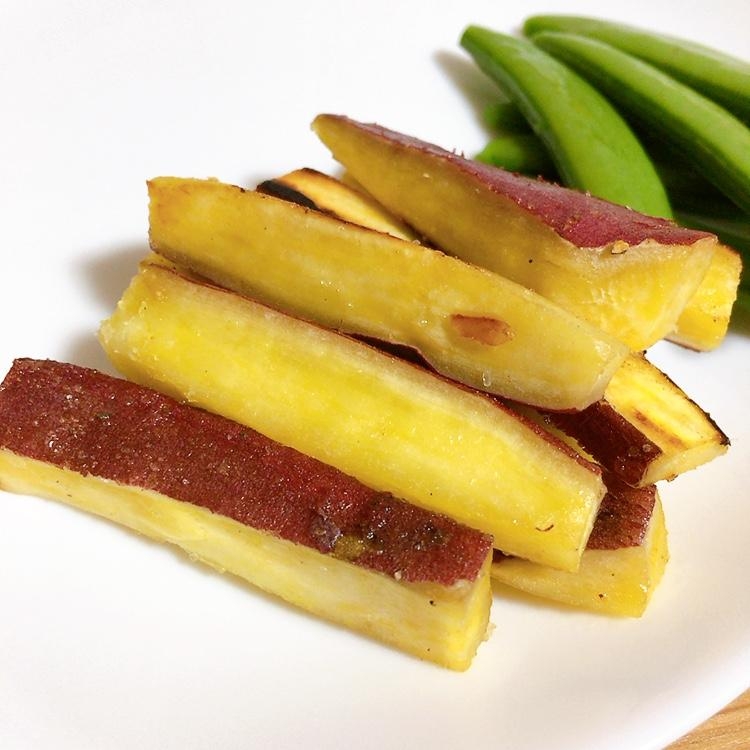 さつまいもの塩バター焼き★*。