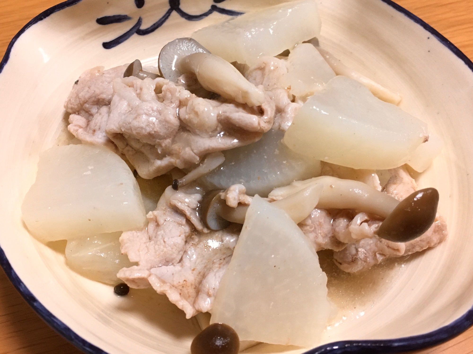 豚肉と大根のおいしい煮物