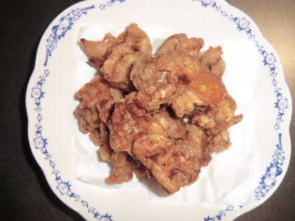 鶏もも肉は冷凍庫に常備して正解！またおいしい唐揚げが食べられたわ♪ごちそう様❤パパはたくさん収穫出来たかな？またまたタルピちゃんのNewレシピ誕生か！？