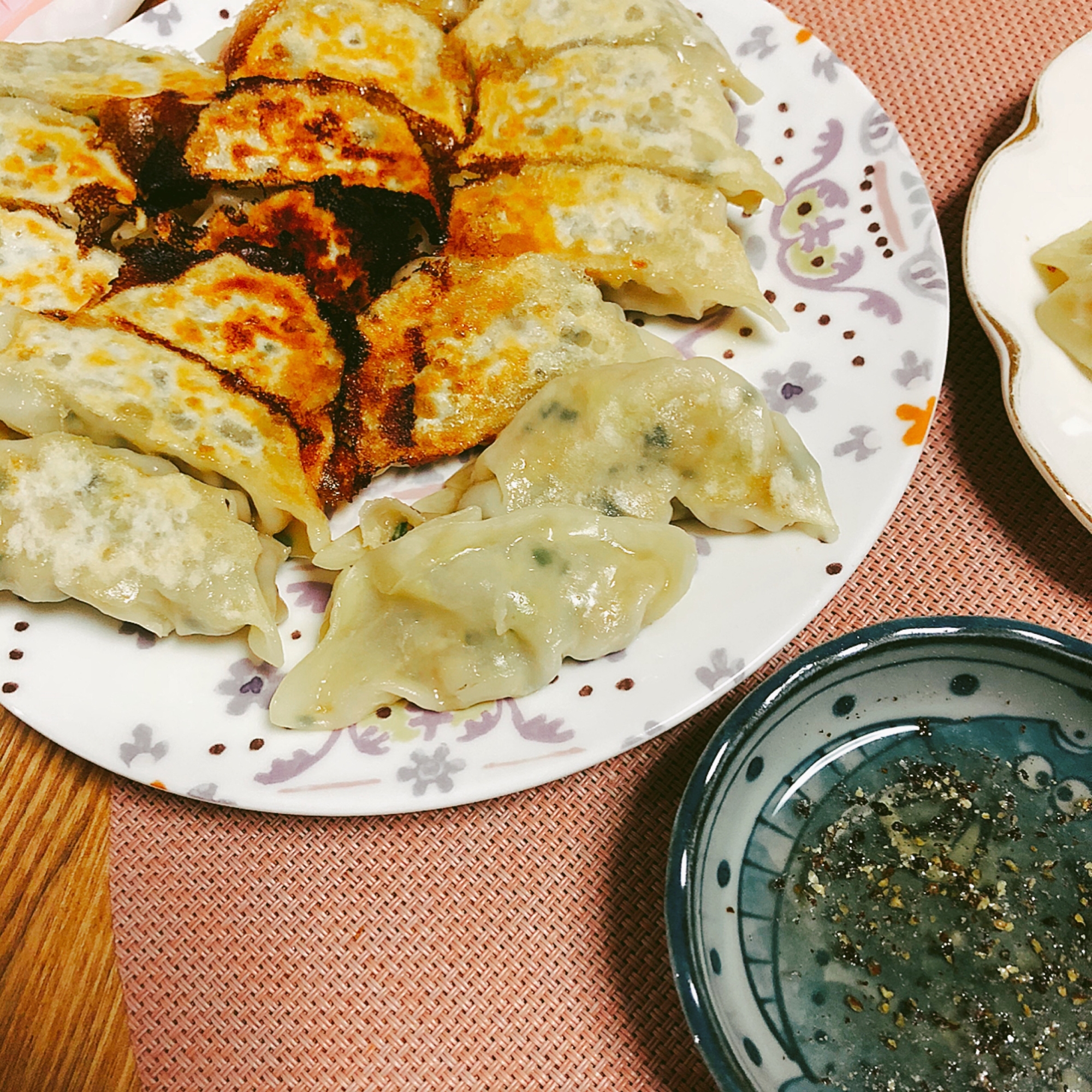 お酢で食べよう焼き餃子