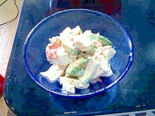 豆腐とアボカドの明太マヨサラダ