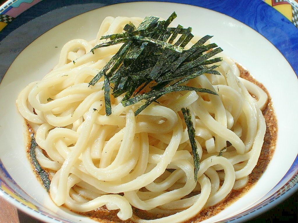 手作りのごまだれで♪冷やしうどん