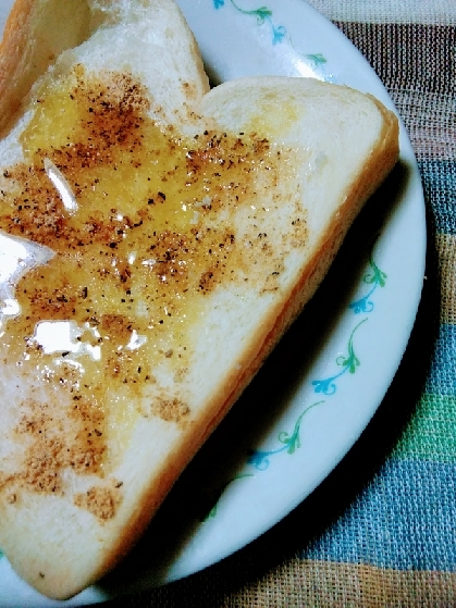 蜂蜜ときなこ健康的♪お塩すこし入って甘じょっぱく美味し～！sweetsweetさんゲランドのお塩知ってます？フランスのお塩でめっちゃ美味しいの♥ご馳走様です♪