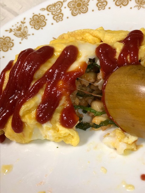 ケールと大豆のオムライス