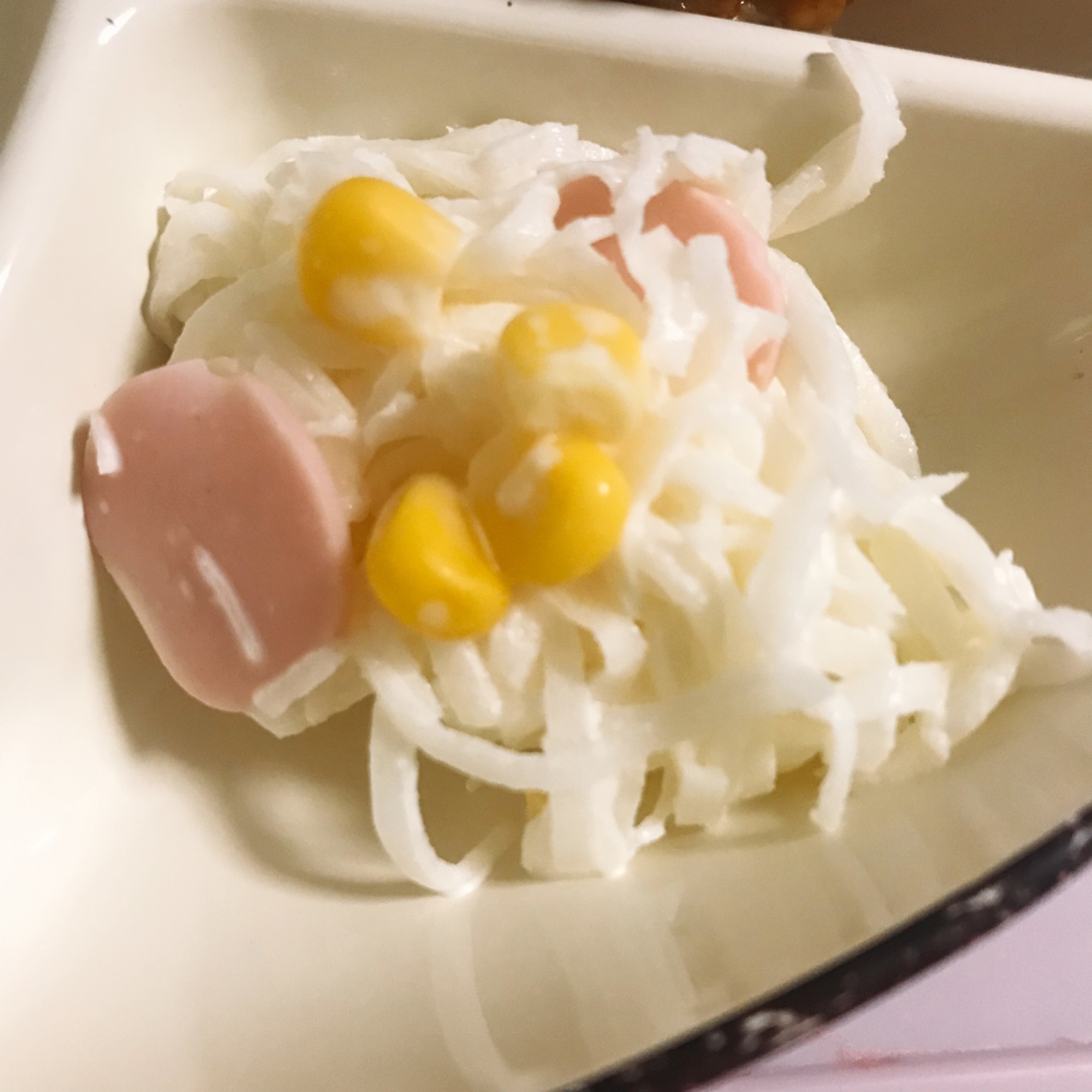 子どものための☆大根とコーン缶で作るサラダ