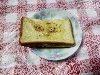 夢シニアちゃん(*ˊ˘ˋ*)｡♪:*°きなこバタートースト美味しかったですฅ"