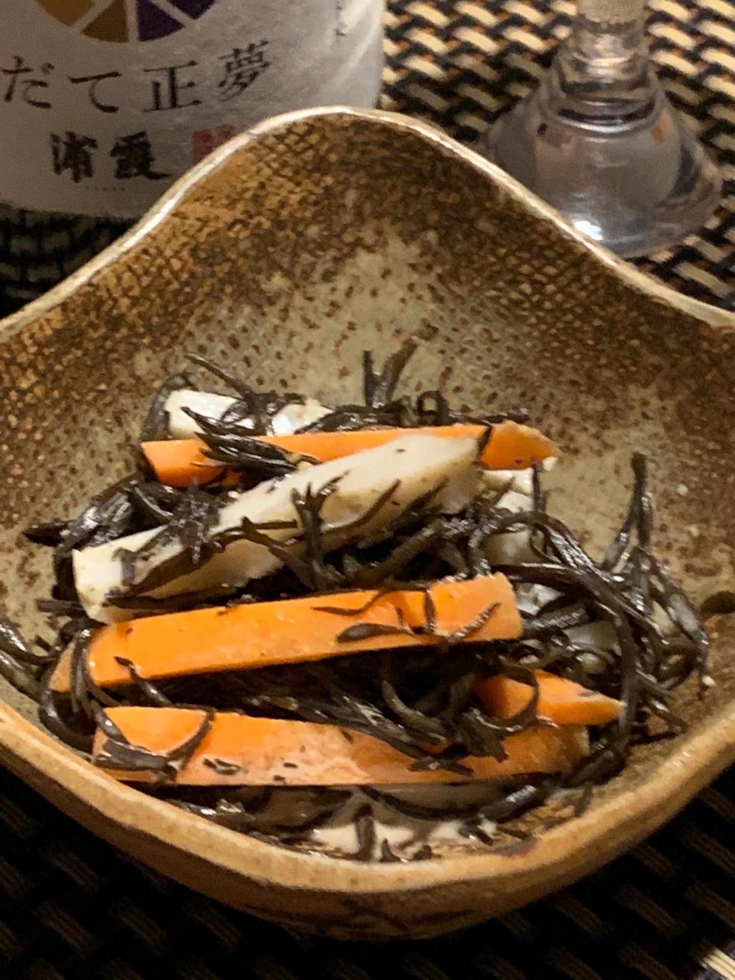 糠漬け使って、ひじきと笹かまのマヨ和え