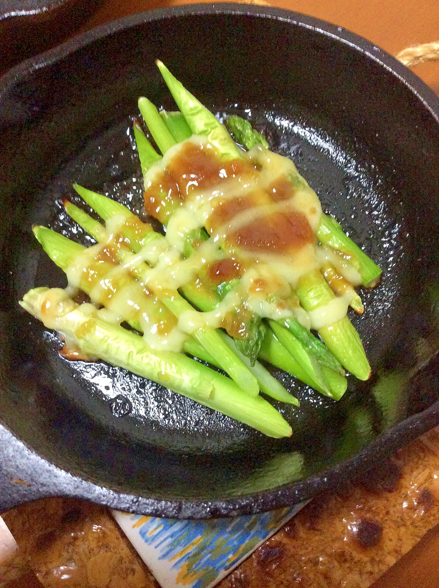 アスパラガス油味噌マヨネーズ焼き