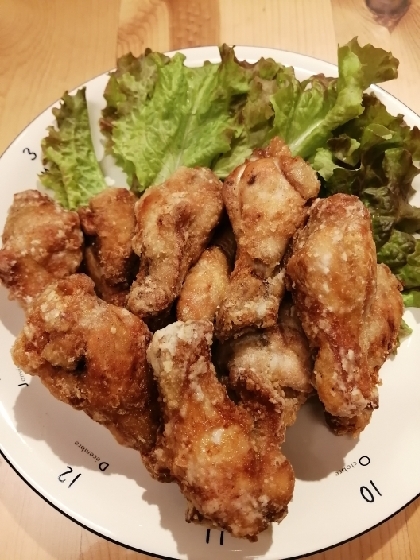 手羽元はいつもお酢で甘辛く煮るものを作ってましたが、今回は唐揚げ！とても美味しく、子供に人気でした！素敵なレシピありがとうございます！