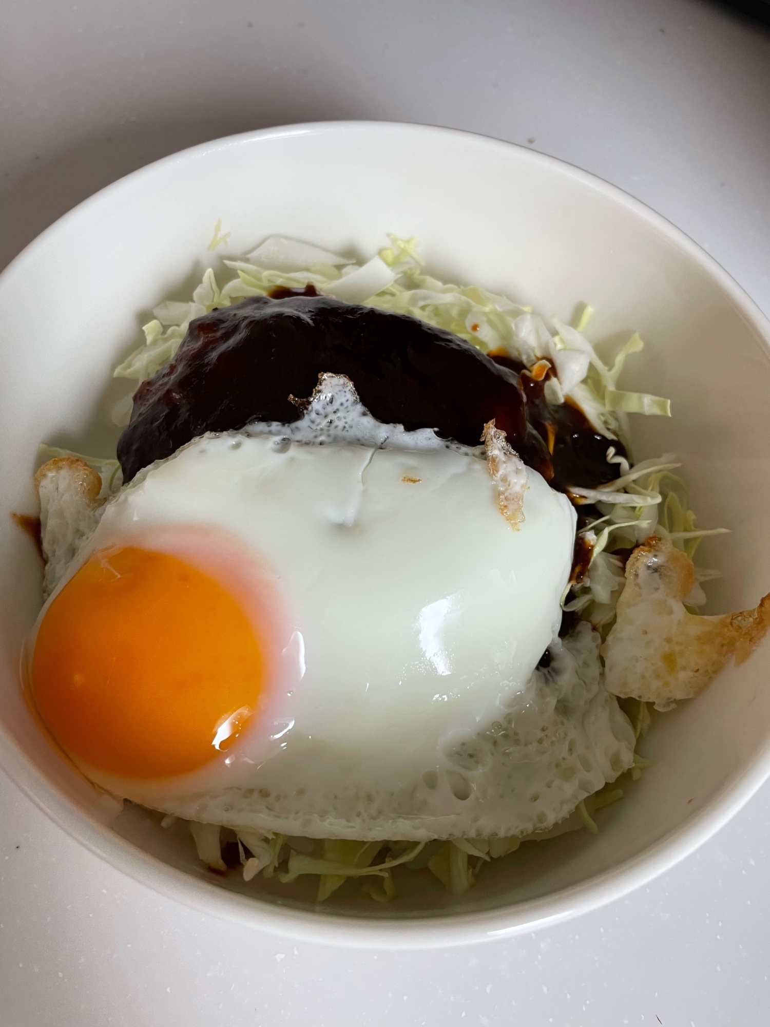 野菜も摂れる！ロコモコ丼