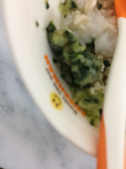 ☆離乳食中期☆小松菜と納豆とお麩のだし煮