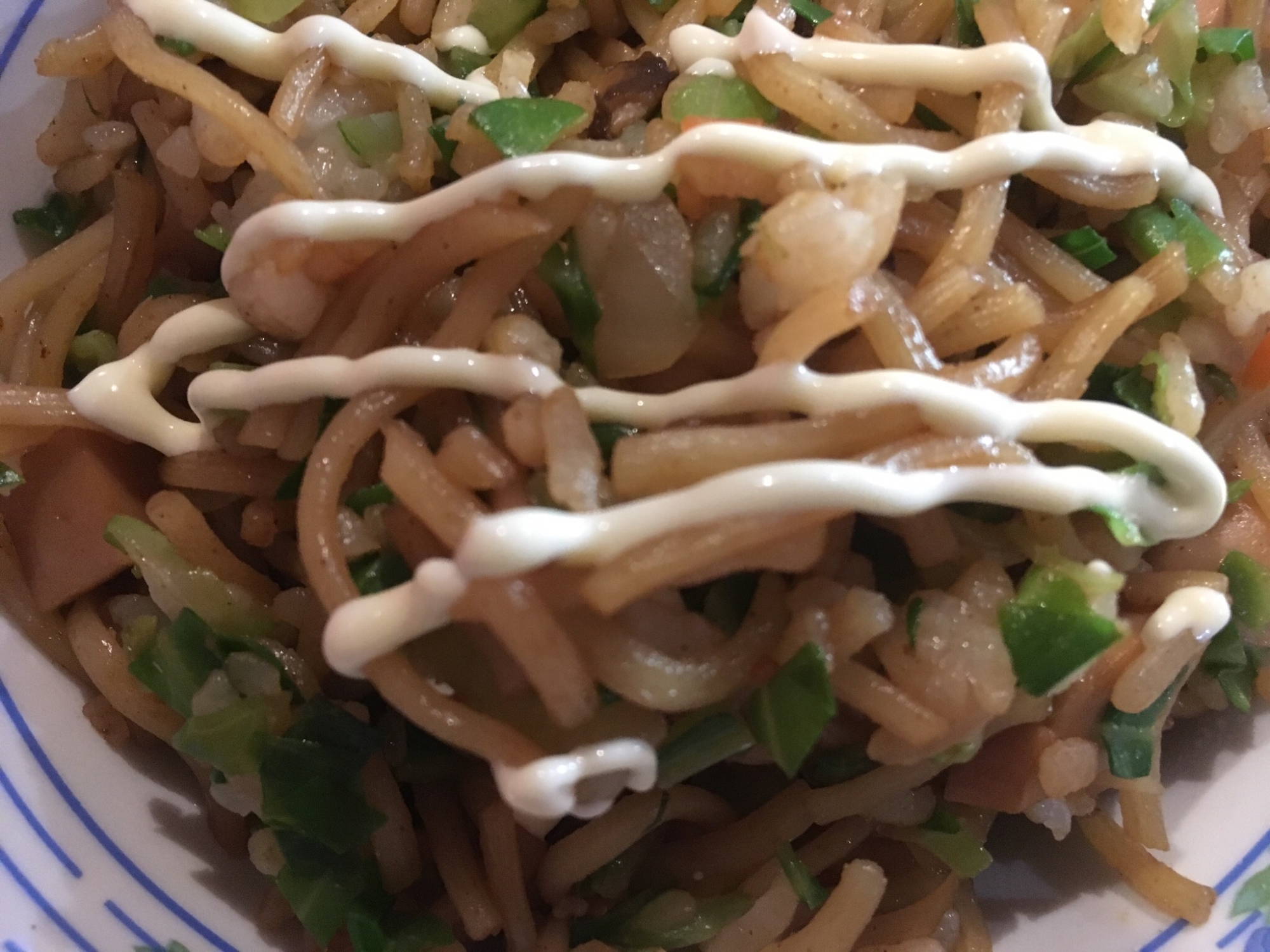 ウインナーと野菜のカレーそば飯