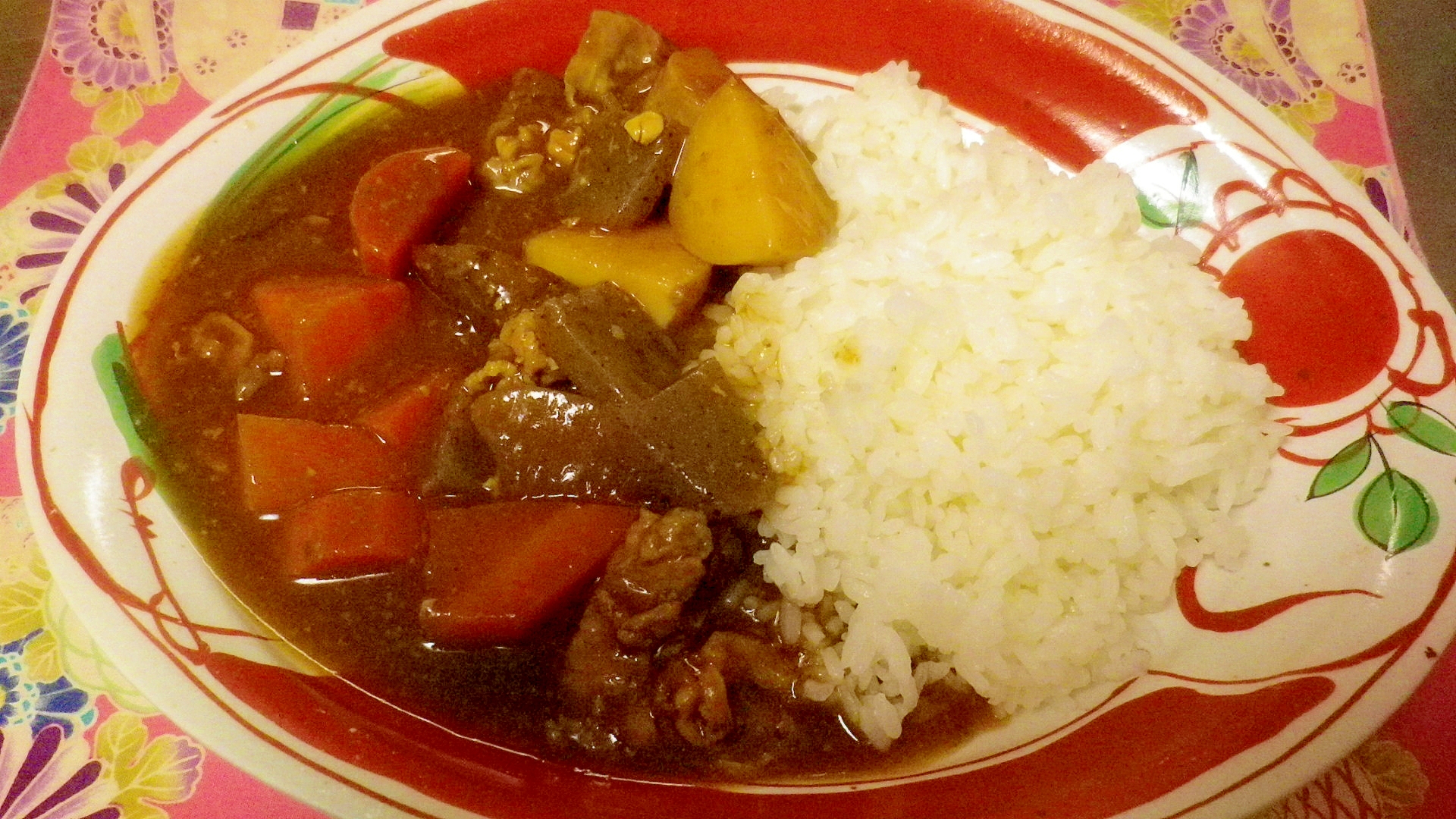 【リメイク】牛すじ煮込みの残りでカレー