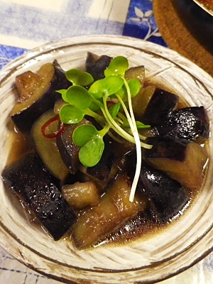 シンプル茄子の麺つゆ炒め煮