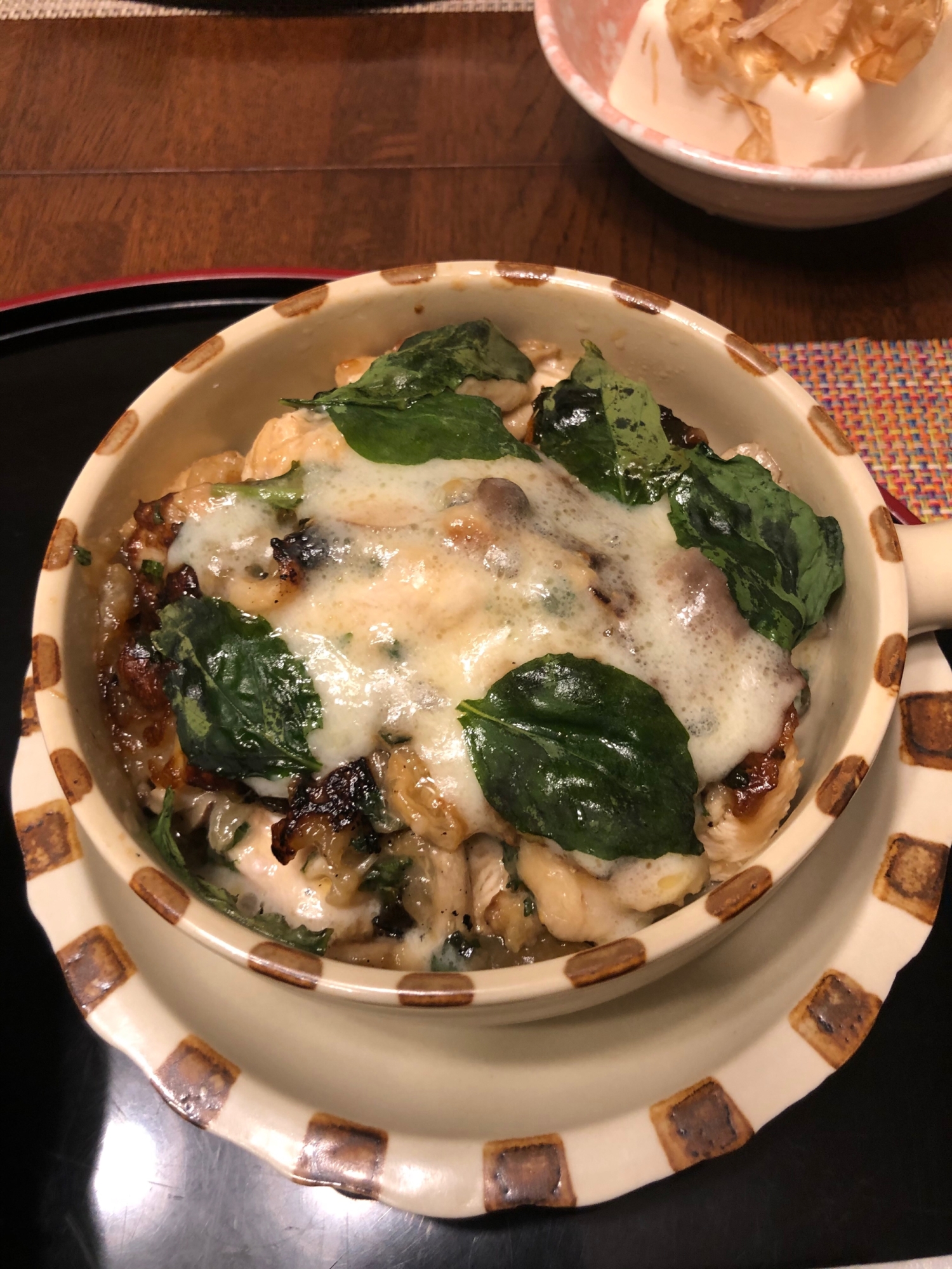 鶏胸肉と3種キノコのチーズ焼き シナモンバジル添え レシピ 作り方 By いつちやんk 楽天レシピ 鶏胸肉と3種キノコのチーズ焼き シナモンバジル添え レシピ 作り方 By いつちやんk 楽天レシピ