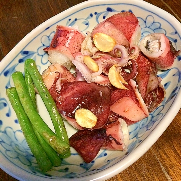 簡単 ボイルヤリイカのにんにく炒め レシピ 作り方 By きのこのみみ 楽天レシピ 簡単 ボイルヤリイカのにんにく炒め レシピ 作り方 By きのこのみみ 楽天レシピ