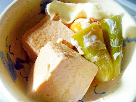 木綿豆腐と卵の煮物