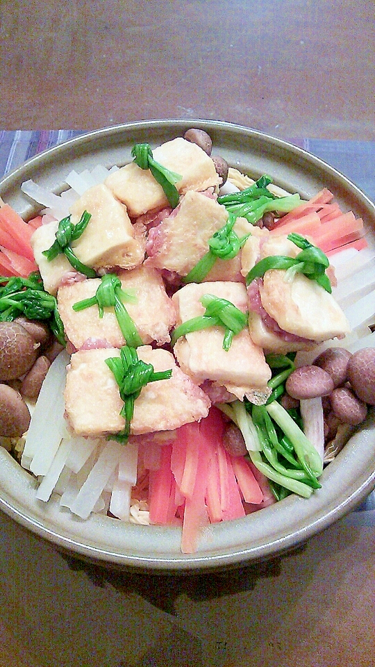 韓国のお鍋♪見た目鮮やか豆腐チョンゴル