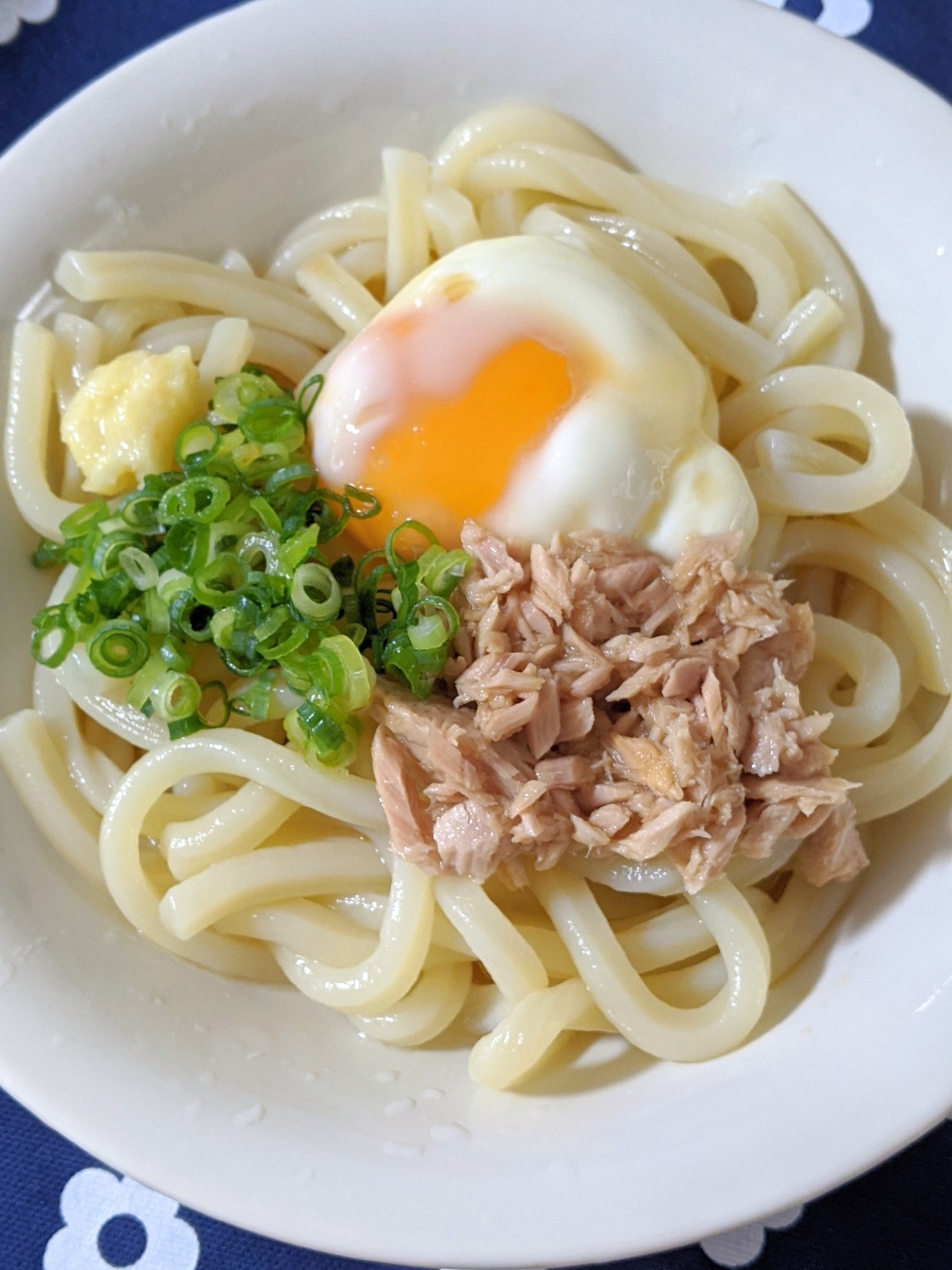 ツナたまぶっかけうどん