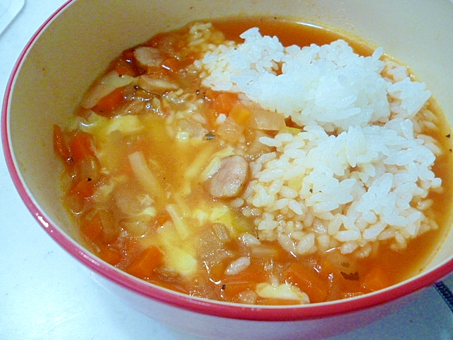 朝ごはんにも☆ミネストローネのリゾット アレンジ