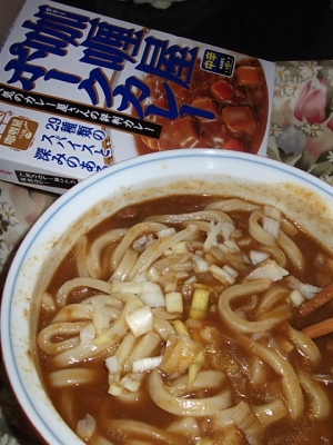 レトルトカレーでカレーうどん