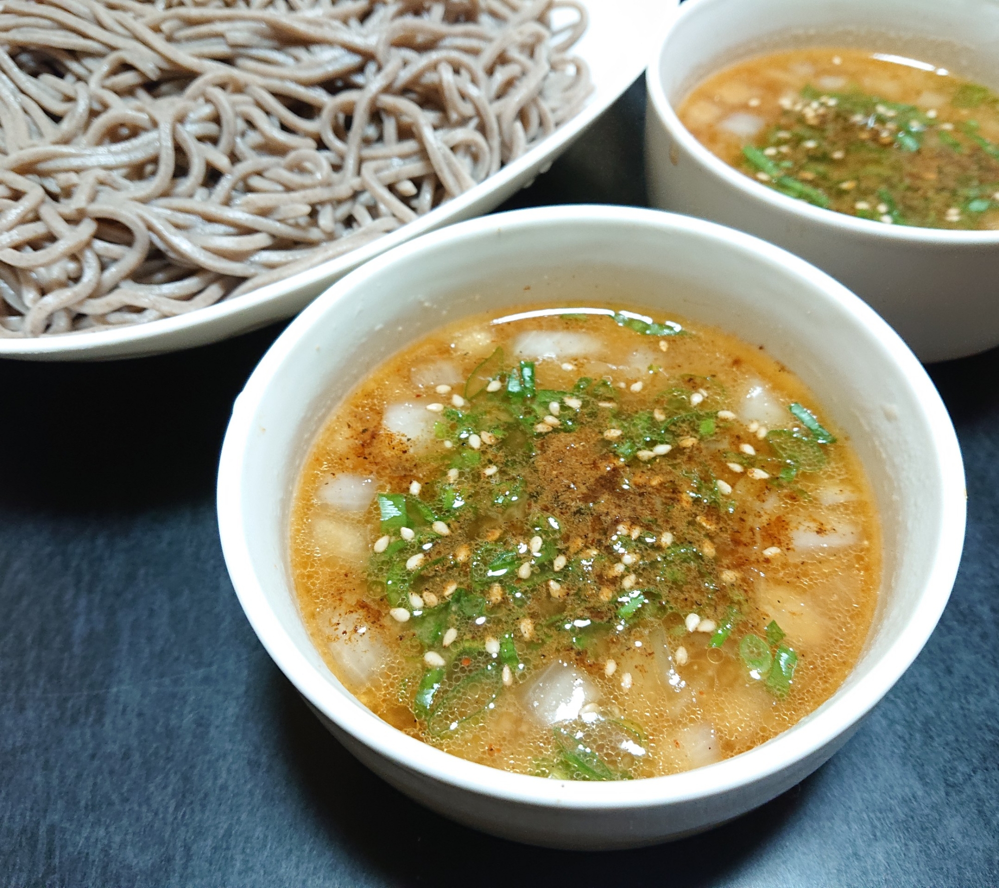 簡単☆ひき肉味噌つけ蕎麦