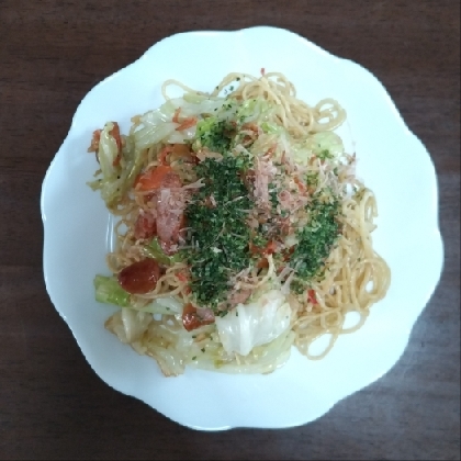 野菜たっぷり♪オイスター風味の塩やきそば