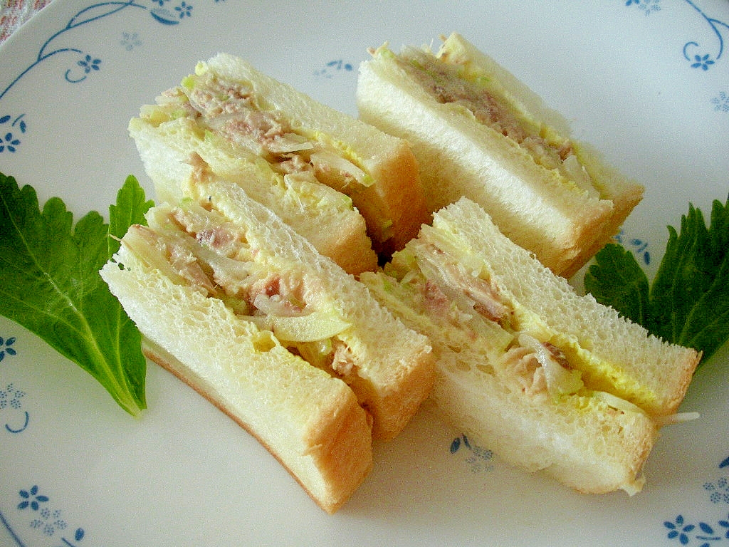 セロリとツナのサンドイッチ レシピ 作り方 By Kojarin7 楽天レシピ