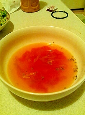 玉ねぎの皮のスープ