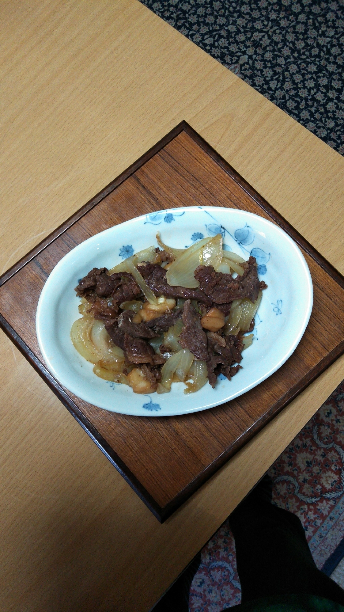 何でも合う、牛肉と玉ねぎの甘辛煮