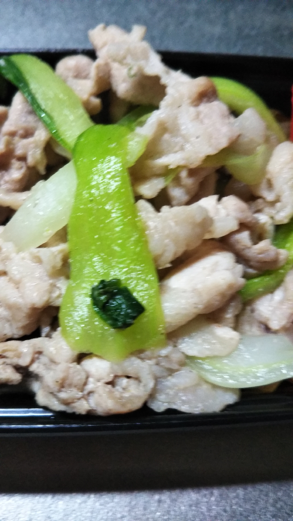 チンゲン菜と豚肉の炒め物(◕ᴗ◕✿)