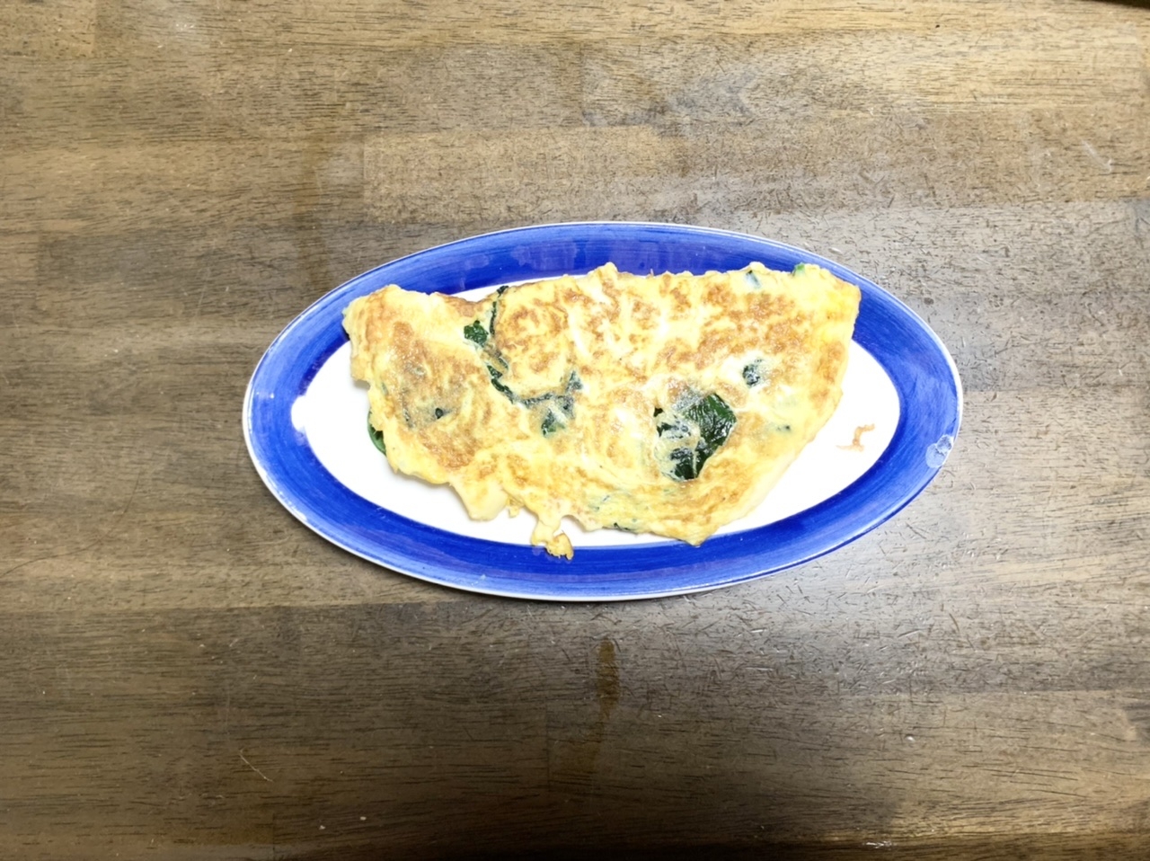 卵レシピ　ほうれん草とチーズのオムレツ