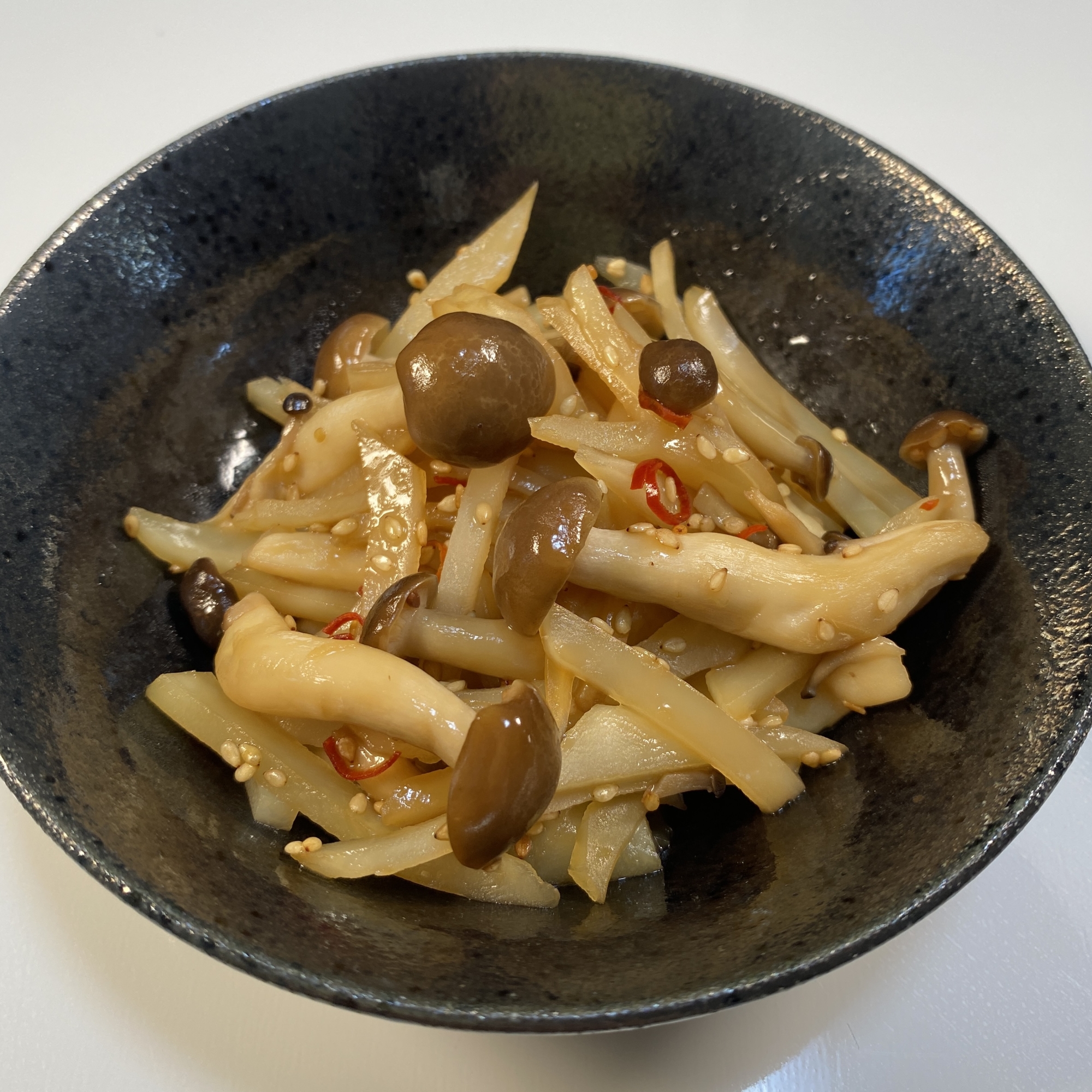 菊芋としめじのきんぴら