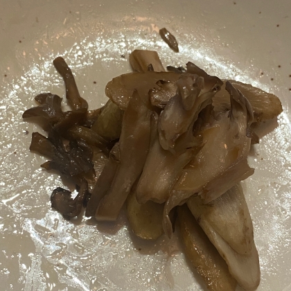 新ごぼうと舞茸の炒め物