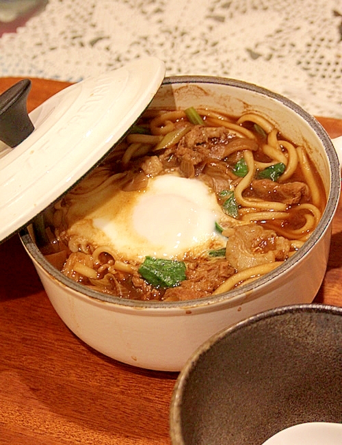 具沢山な　味噌煮込みうどん♪