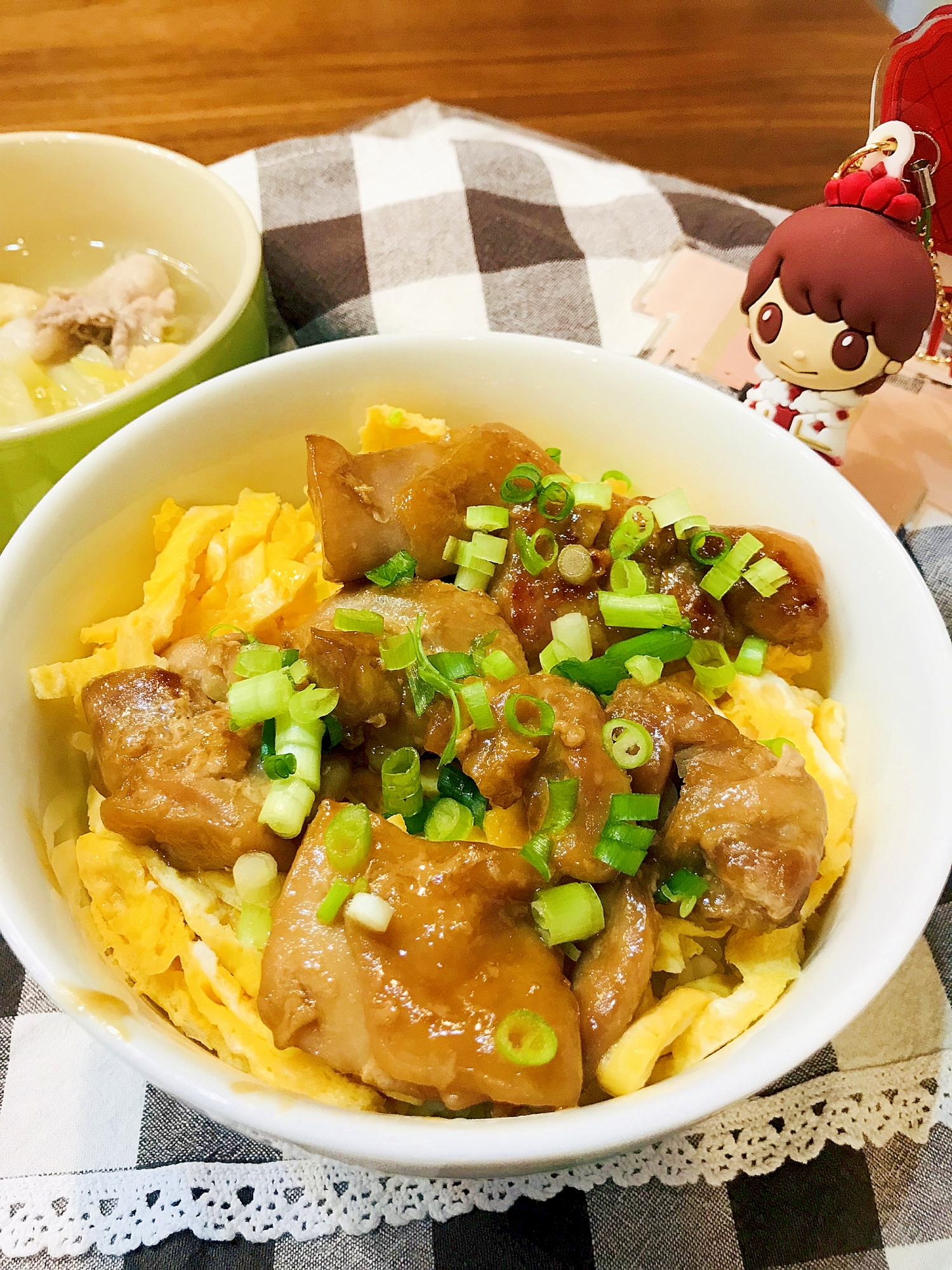 トロッと甘辛のタレで♡鳥肉の照り焼き丼