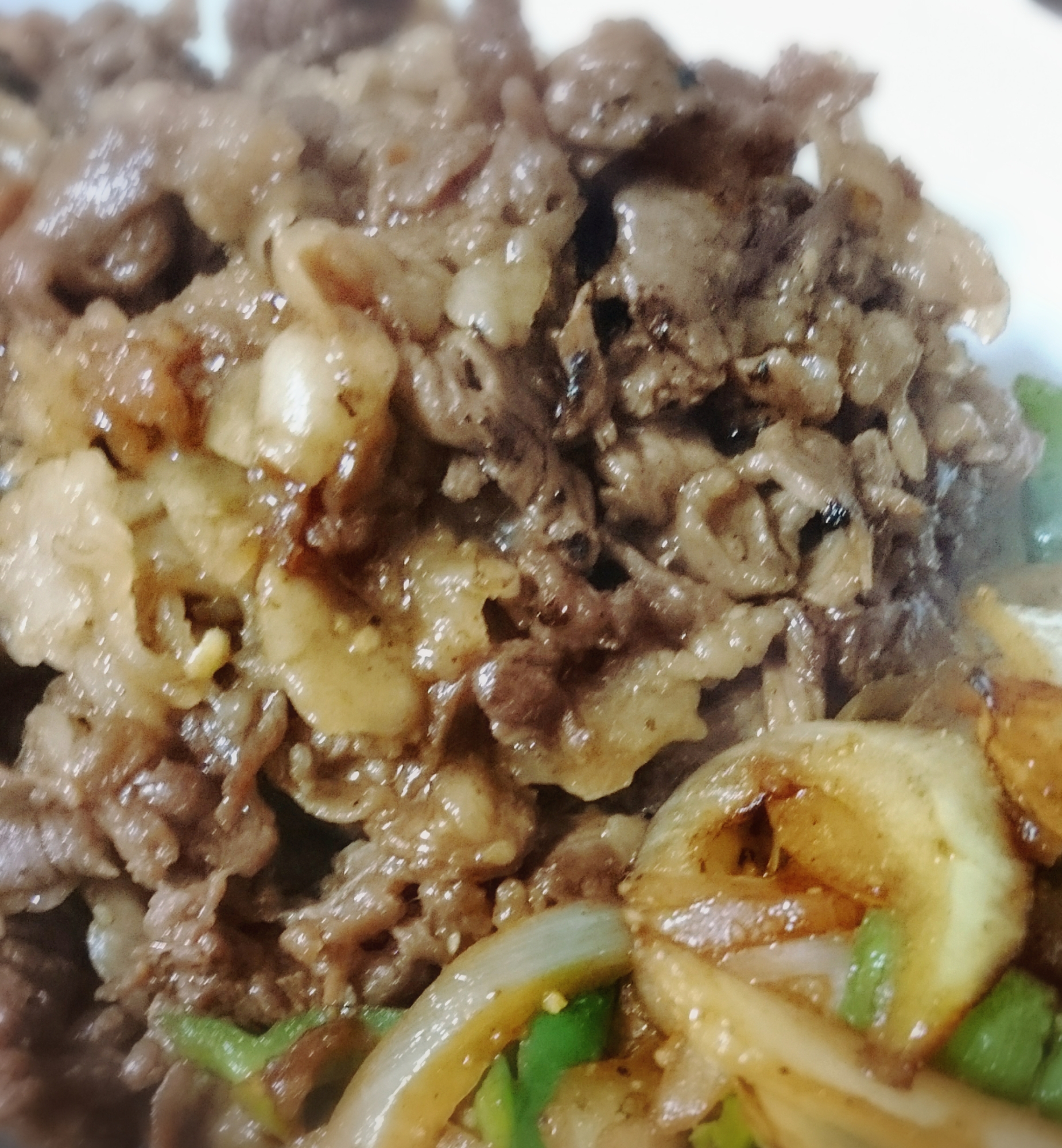 カンタン焼肉♪ごはんにのせて牛丼☆