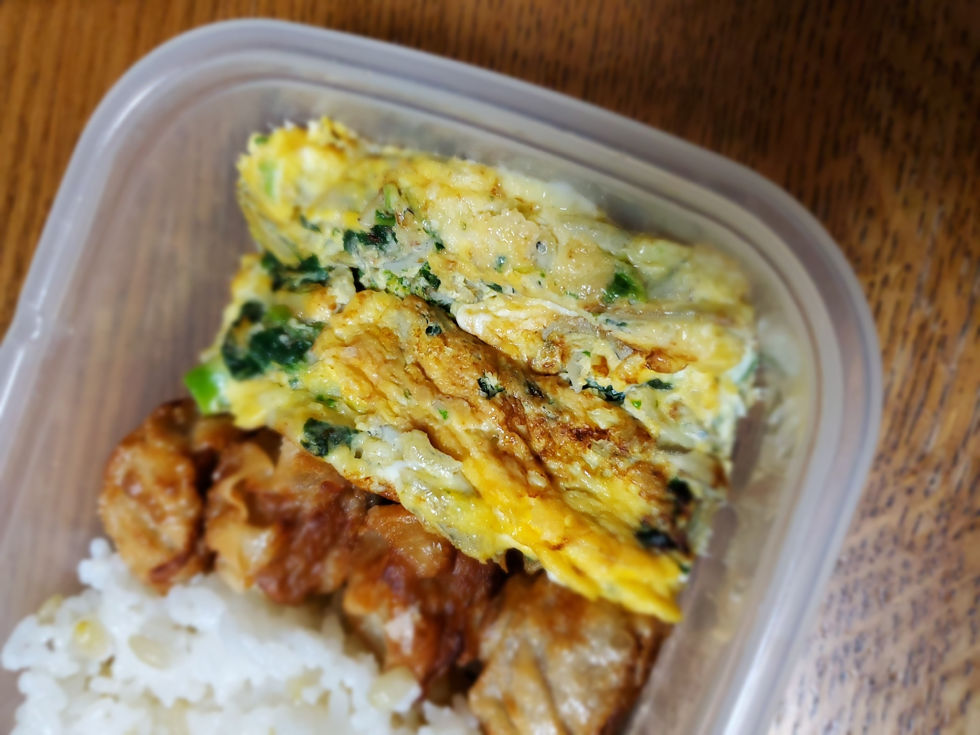 ほうれん草としらすのチーズオムレツ