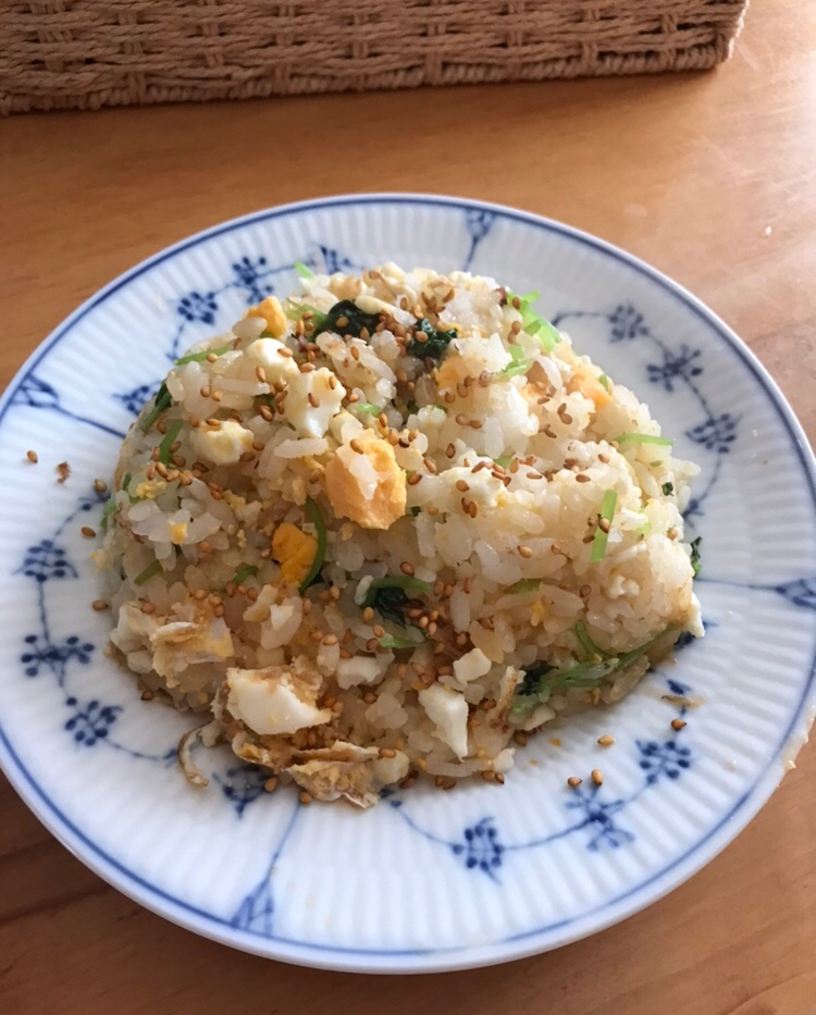 三つ葉と鰹節のチャーハン