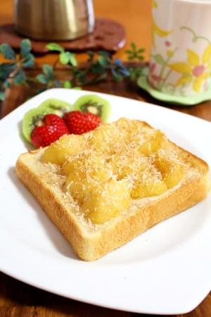 食パンがりんごたっぷりのシナモントーストに大変身