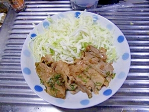 豚肉のさっぱり塩味焼き