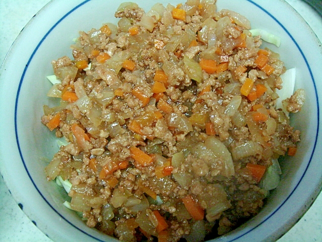 そぼろ丼　ウスターソース味