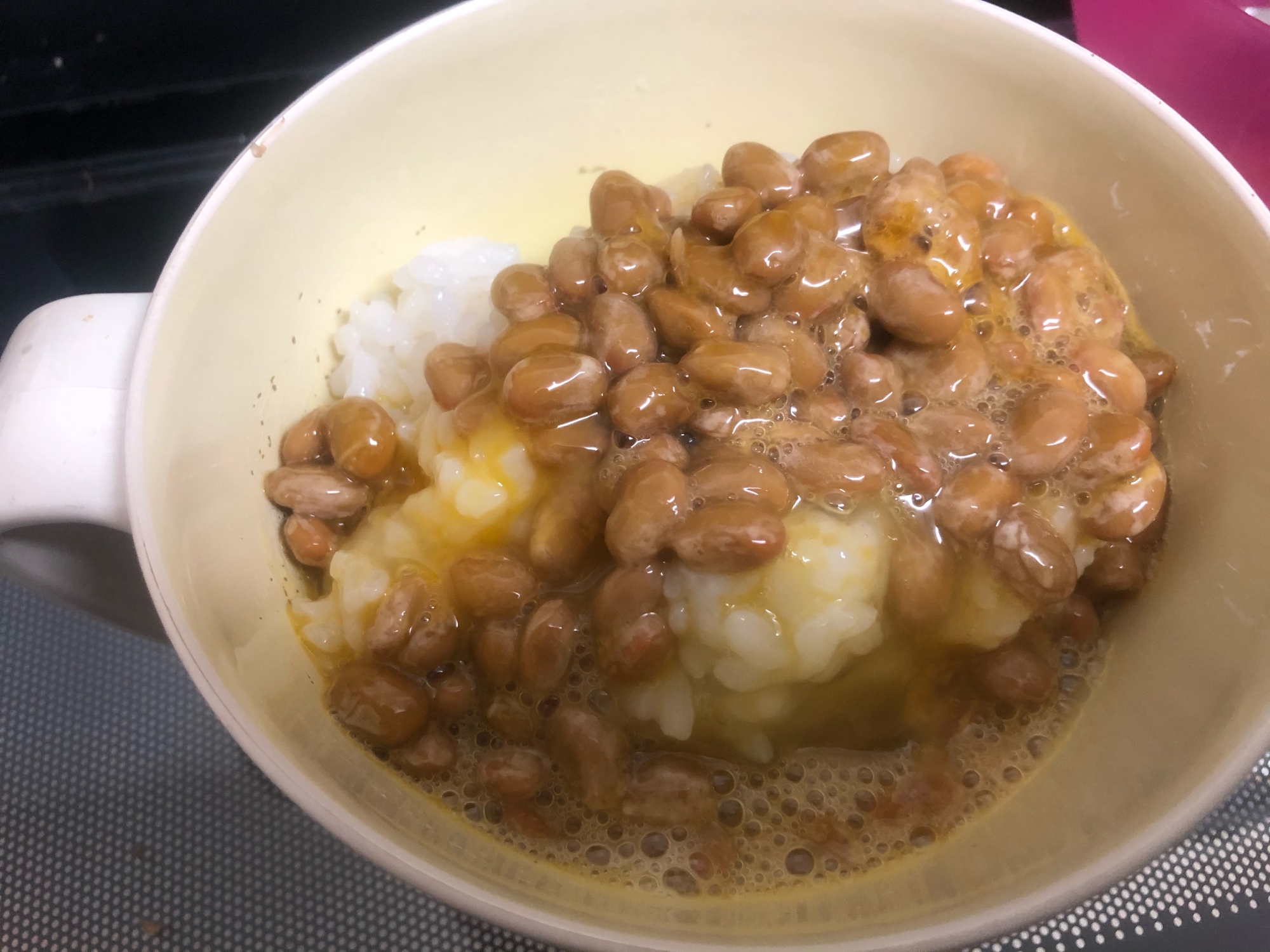 朝食に！納豆卵かけご飯