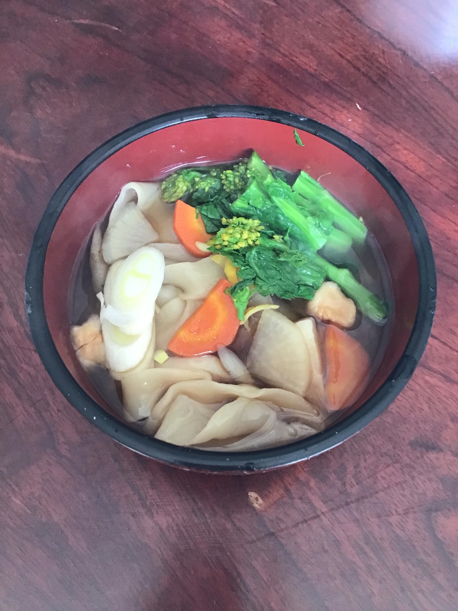 菜の花彩る春のほうとう煮込みうどん（醤油味）