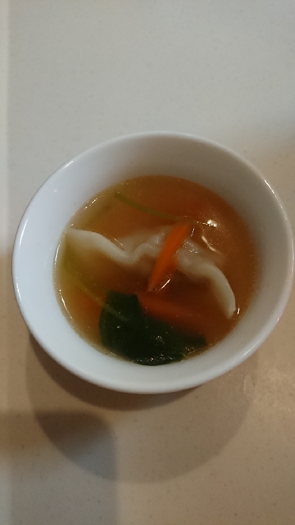小松菜ワンタンスープ