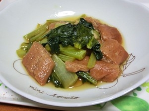 めんつゆで作るお麩と小松菜の煮物
