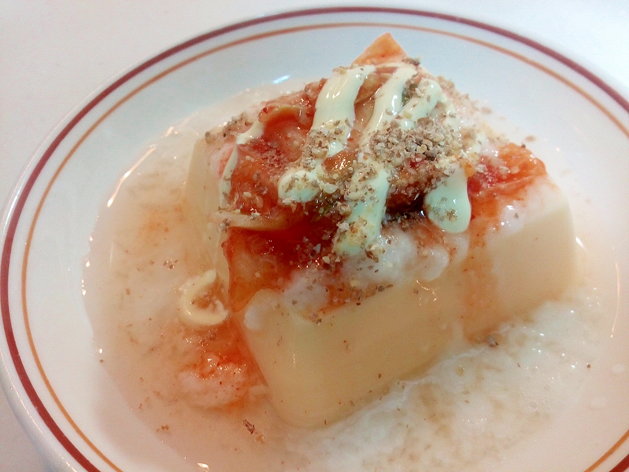 えごま香る　長芋とキムチの卵豆腐