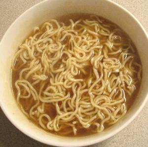 しらたき　de　辛口しょうゆラーメン
